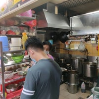 Photo taken at Feng Zhen Lor Mee by Colin X. on 9/22/2020