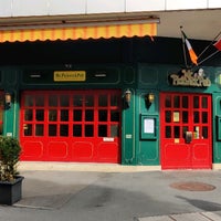 Mr Pickwick Pub Zug Sports Bar