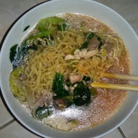 Review Rumah Makan Surya