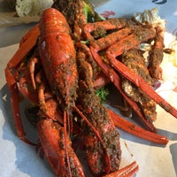 Photo taken at catch the Cajun Seafood by Y Z. on 3/2/2019