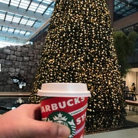 Photo taken at Starbucks by Özkan M. on 12/21/2021