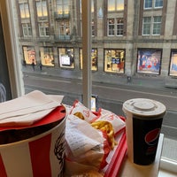 Photo taken at KFC by Özkan M. on 5/20/2022