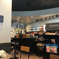 Photo taken at Starbucks by Arturo H. on 6/26/2017