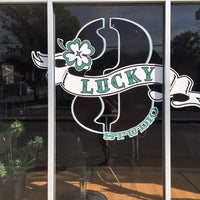 5/27/2016にKortney B.がLucky 3 Barberで撮った写真