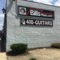 8/24/2016 tarihinde Kortney B.ziyaretçi tarafından Bill&amp;#39;s Music'de çekilen fotoğraf