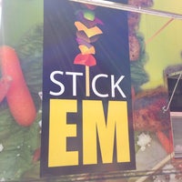 รูปภาพถ่ายที่ StickEm Food Truck โดย edisonv 😜 เมื่อ 7/26/2014