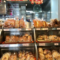 Photo taken at Tai Pan Bakery 大班 by edisonv 😜 on 7/8/2021