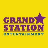 4/27/2016 tarihinde Grand Station Entertainmentziyaretçi tarafından Grand Station Entertainment'de çekilen fotoğraf