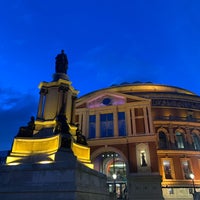 Photo prise au Royal Albert Hall par inci le4/13/2024