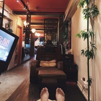 Photo taken at Bath Culture Foot Therapy by Pinkibrownie K. on 5/9/2017