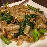 Foto diambil di Siri Thai Cuisine oleh REN pada 1/31/2024
