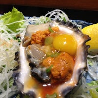 รูปภาพถ่ายที่ Masa Sushi โดย REN เมื่อ 5/12/2013
