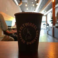 10/16/2023 tarihinde Kirby T.ziyaretçi tarafından Flywheel Coffee'de çekilen fotoğraf