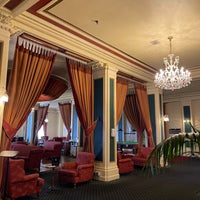 Foto tomada en Chateau Tongariro Hotel  por Sietske G. el 11/27/2022