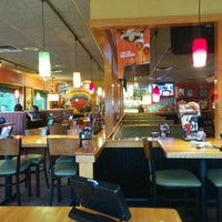 Photo taken at Applebee&amp;#39;s Grill + Bar by Néstor on 11/1/2015