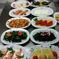 Снимок сделан в Ata Balık Restaurant пользователем Ata Balık Restaurant 4/28/2016