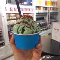 Photo taken at Sugar Factory by Fristt T. on 9/14/2017