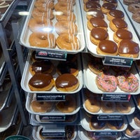 Photo taken at Krispy Kreme Doughnuts by Fristt T. on 9/28/2020