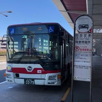 Photo taken at 第1ターミナルバスのりば by タツナリ 　. on 7/2/2023