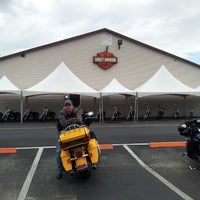 Foto tirada no(a) Harley-Davidson of Ocala por Eugene W. em 5/7/2013