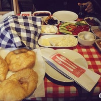 Photo taken at Zeytindalı Cafe by Gamze A. on 11/13/2014