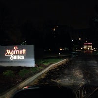 10/20/2013에 Feras님이 Chicago Marriott Suites Deerfield에서 찍은 사진