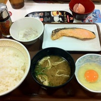 Photo taken at Sukiya by Jun1 on 10/24/2012