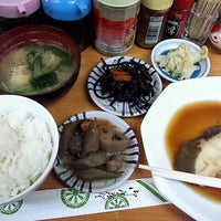 Photo taken at お食事処 はまもと by kyo_1968 on 1/12/2013