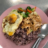 Photo taken at Residence of Chulalongkorn University&amp;#39;s Canteen by AouN~GroM on 1/14/2020