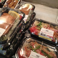Food Pantry Kuhio Grocery Store In Honolulu