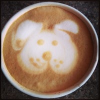6/16/2013에 Javre K.님이 Coffee &amp;amp; Pet&amp;#39;s Deli에서 찍은 사진