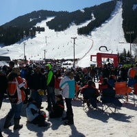 3/22/2014 tarihinde Ashley H.ziyaretçi tarafından Snow King Ski Area and Mountain Resort'de çekilen fotoğraf