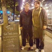 Foto diambil di Ti 22 Restaurant oleh Michelle Erica G. pada 9/24/2016