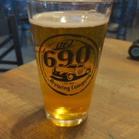 Photo taken at Old 690 Brewing Company by Travis M. on 9/10/2022