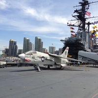 Das Foto wurde bei USS Midway Museum von Markell B. am 5/3/2013 aufgenommen