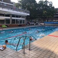 Photo taken at Oasis Outdoor Swimming Pool by Kelly A. on 8/6/2019
