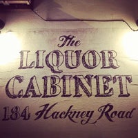 1/26/2014 tarihinde Anne D.ziyaretçi tarafından The Liquor Cabinet'de çekilen fotoğraf