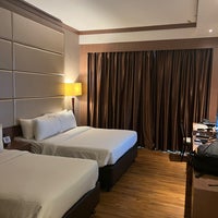Foto tomada en KSL Hotel &amp;amp; Resort  por Akmal J. el 11/2/2023