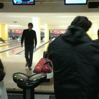 Photo taken at Isar Bowling by Carlota R. on 12/14/2012