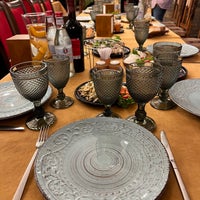 Foto diambil di Old Erivan Restaurant Complex oleh ZiiZii pada 10/21/2023