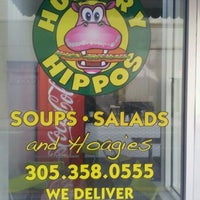 Снимок сделан в Hungry Hippos Hoagies пользователем Jaime M. 10/2/2012