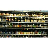 11/19/2014에 Victor L.님이 7201 BRBR Beer, Groceries, Pet에서 찍은 사진