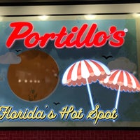 Photo taken at Portillo’s by TEC I. on 12/8/2022