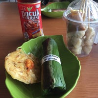 Review Roti Unyil & Kue 