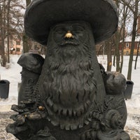Photo taken at Скульптура «В Рязани грибы с глазами» by snowsiba on 1/3/2021