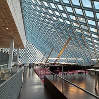 Photo taken at Seattle Central Library by Jeff J. P. on 12/16/2023