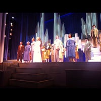 Foto tirada no(a) Scandalous on Broadway por Barbara J. em 11/4/2012