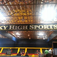 Photo taken at Sky High Sports Valencia by Mae W. on 5/27/2013