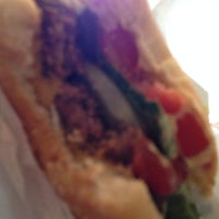 10/6/2013에 @ngie님이 Juicy&amp;#39;s Giant Hamburgers에서 찍은 사진