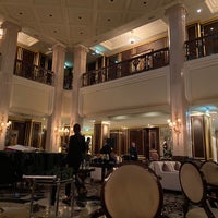 2/19/2020 tarihinde Misha S.ziyaretçi tarafından Orlov Lobby Lounge &amp;amp; Bar'de çekilen fotoğraf